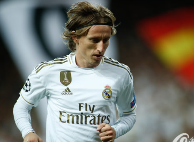 官宣：Astralis战队再次告别device、Magisk