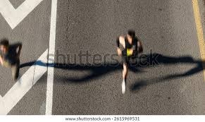 首周吸金近2千万，评分5.5的二游出海逆袭？